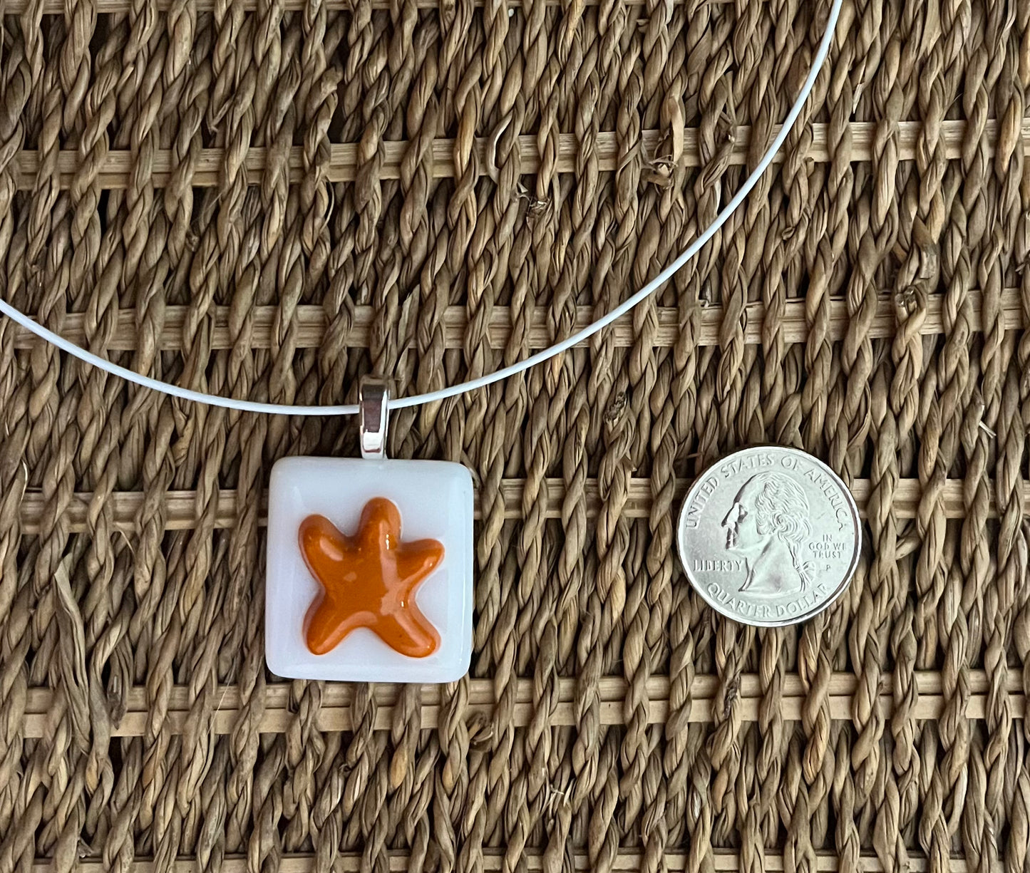 Glass Starfish Pendant with Cable Necklace - med white
