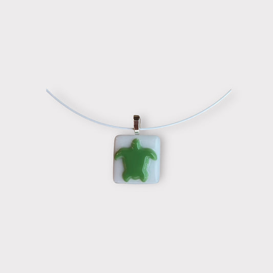 Glass Turtle Pendant with Cable Necklace - med white